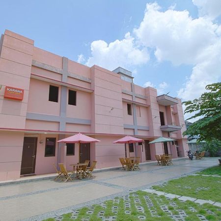 การานา เฮาส์ ชาเรียะห์ Hotel Melati ภายนอก รูปภาพ